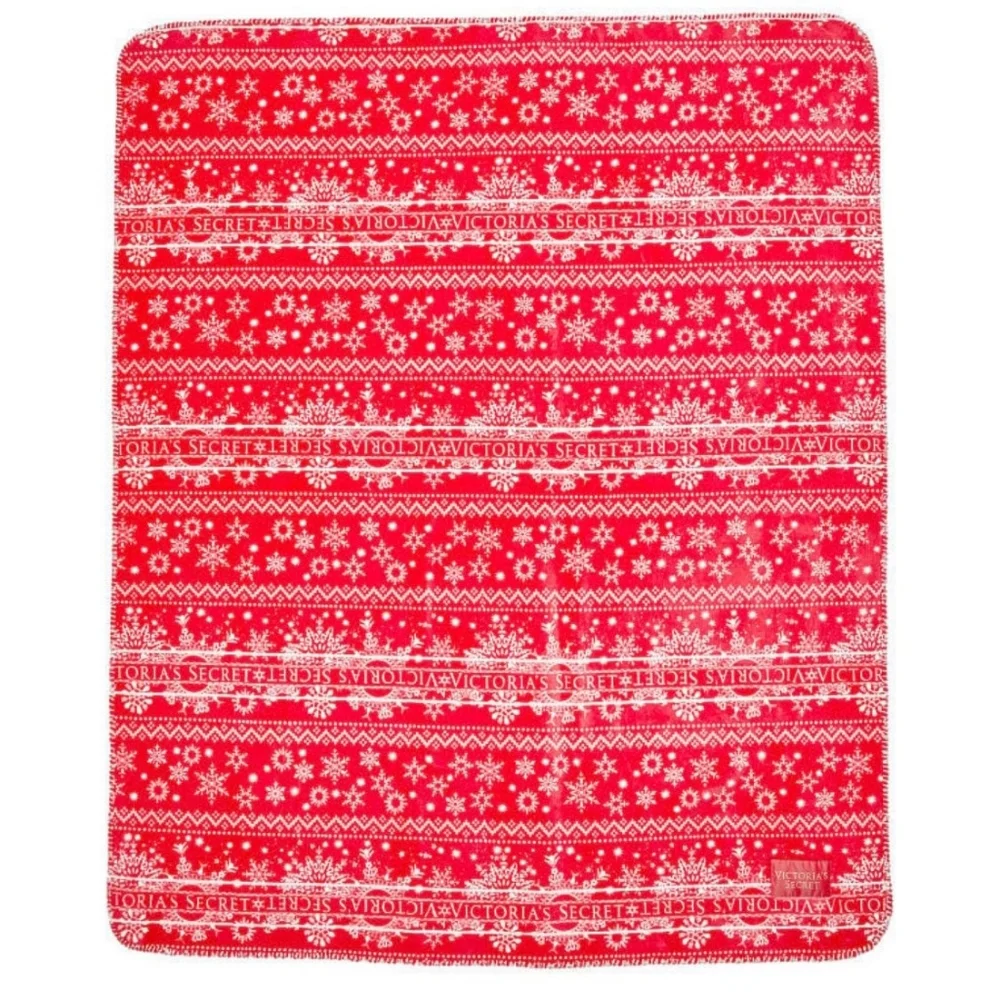🆕️Victoria's Secret Soft Sherpa Red & White Snowflake Throw Blanket 50